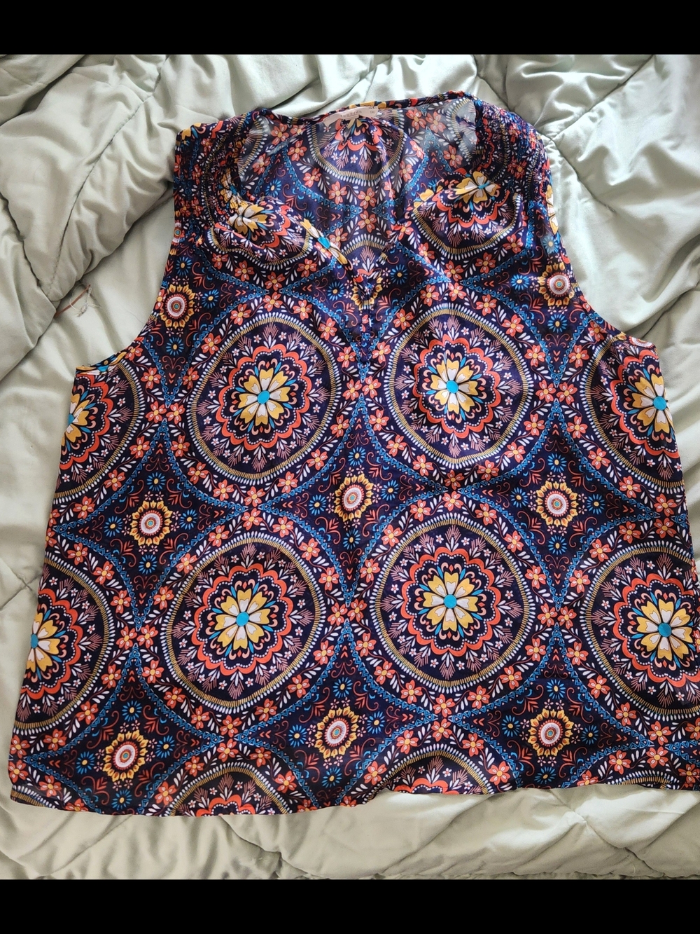 Women's Navy Floral Medallion Sleeveless Top